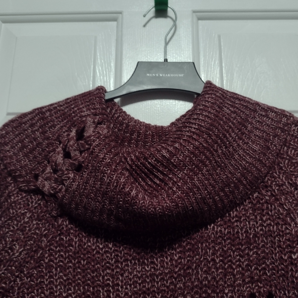 Sweater - Picture 2 of 3
